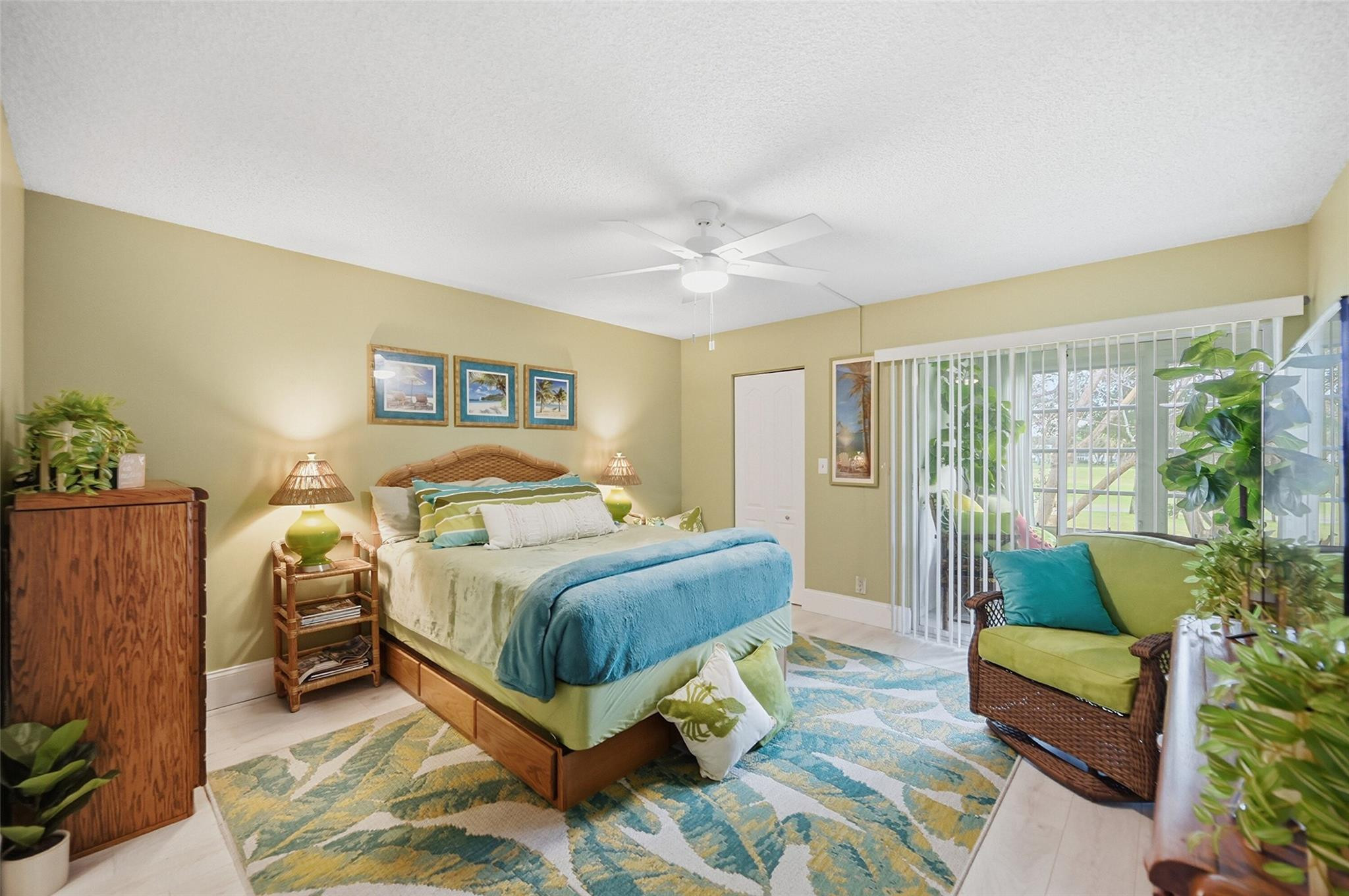 3003 Portofino Isle B2