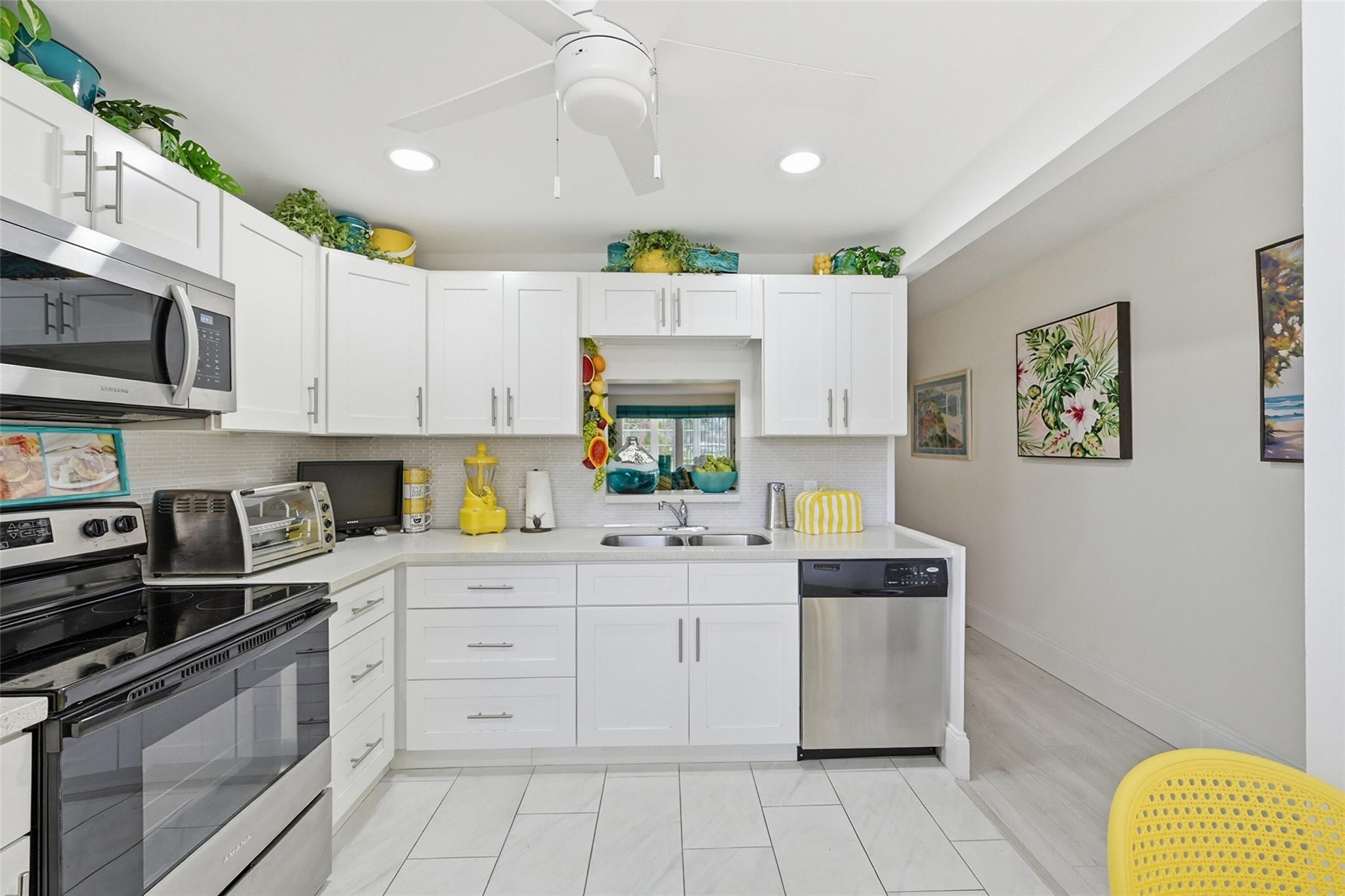 3003 Portofino Isle B2