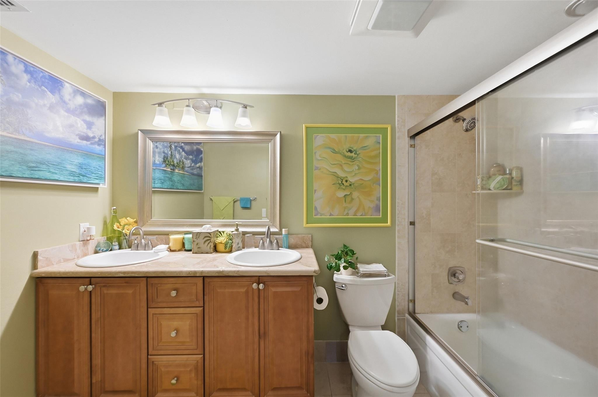 3003 Portofino Isle B2