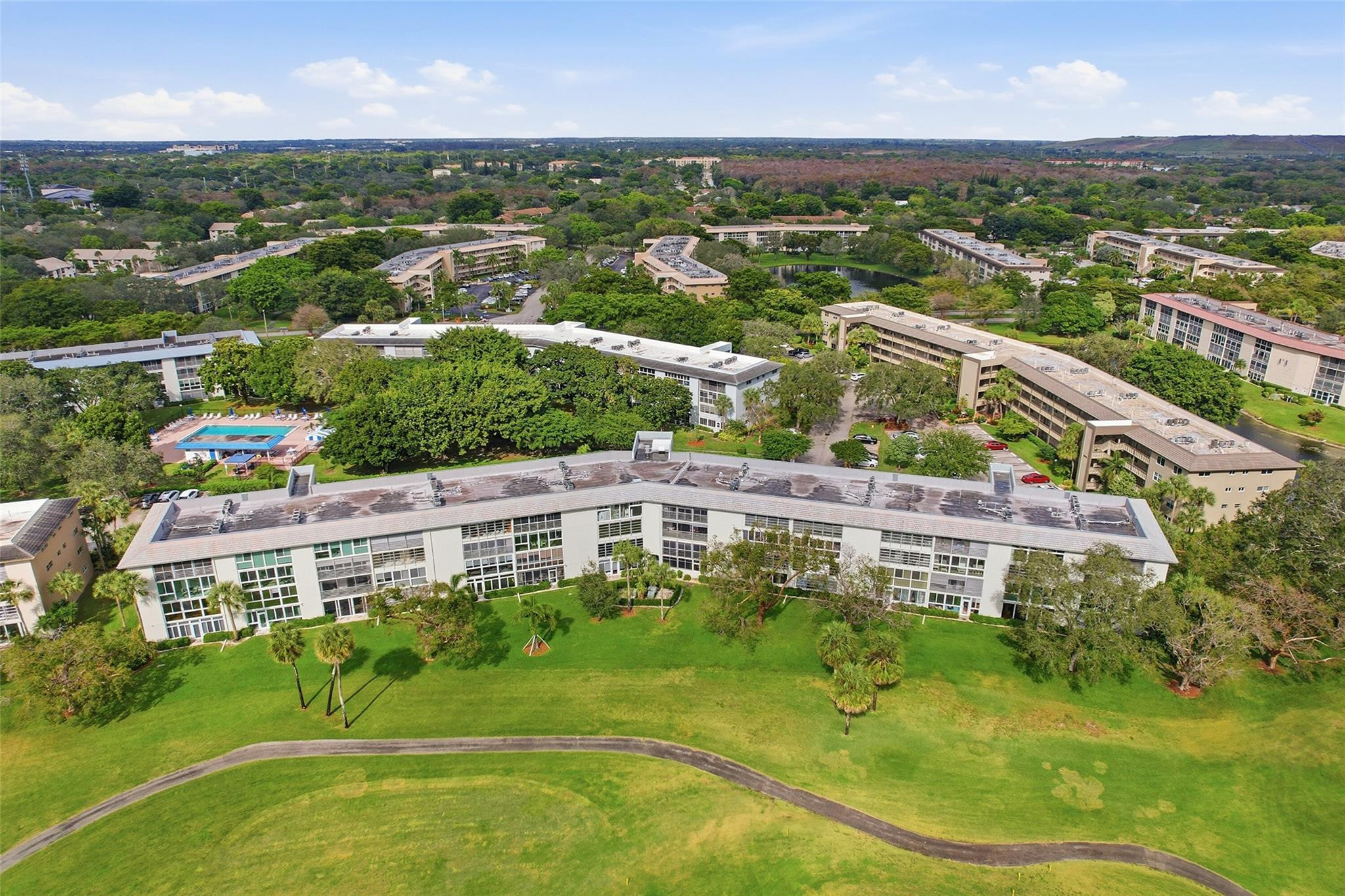 3003 Portofino Isle B2