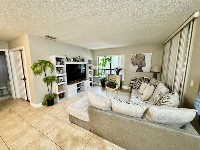 2486 NW 49th Terrace 762