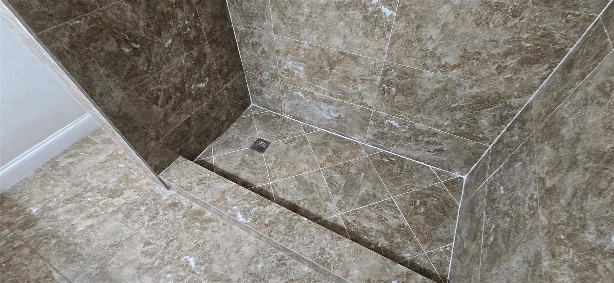 8951 N New River Canal Road 1B