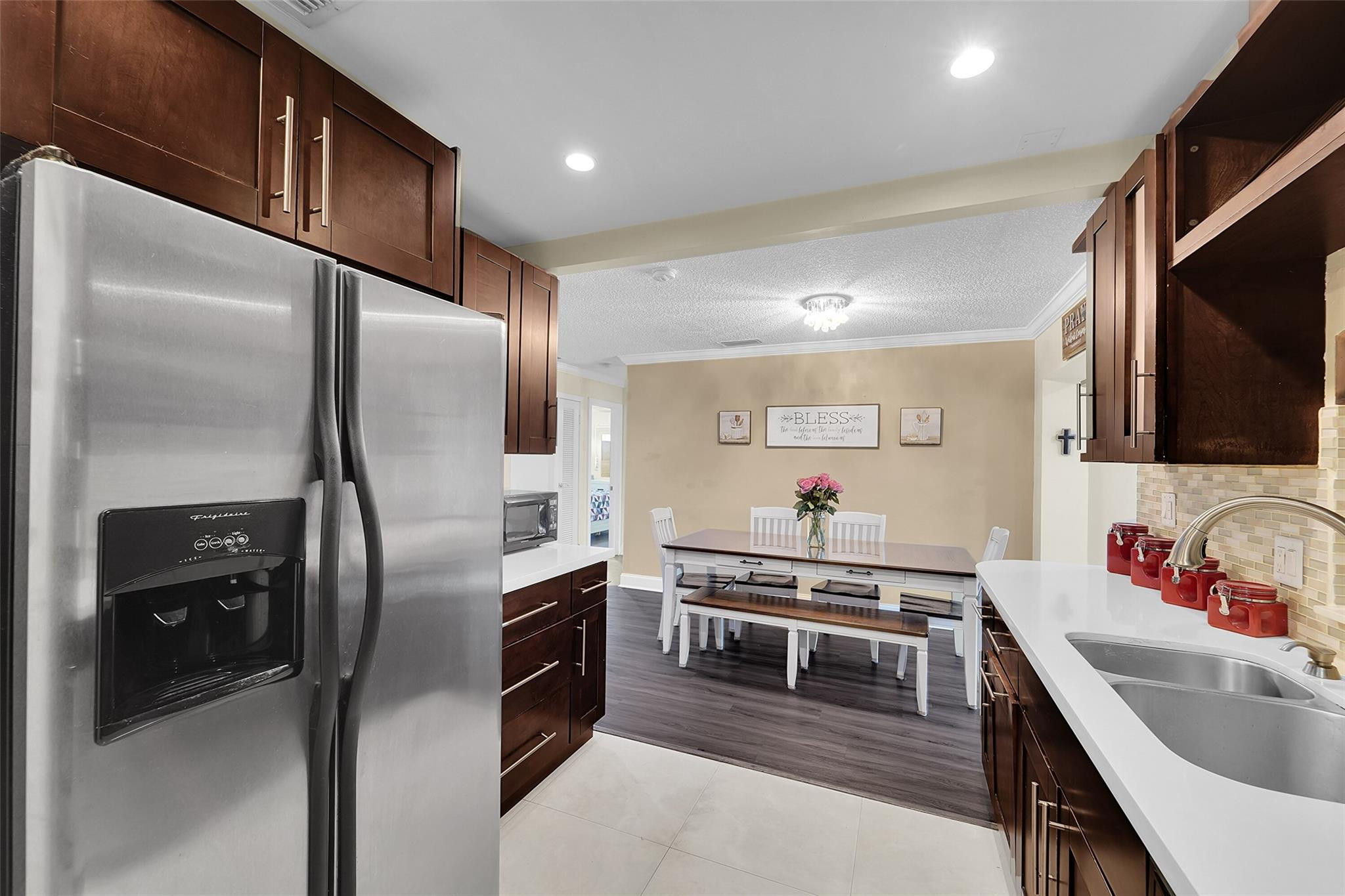 9846 NW 26th Place