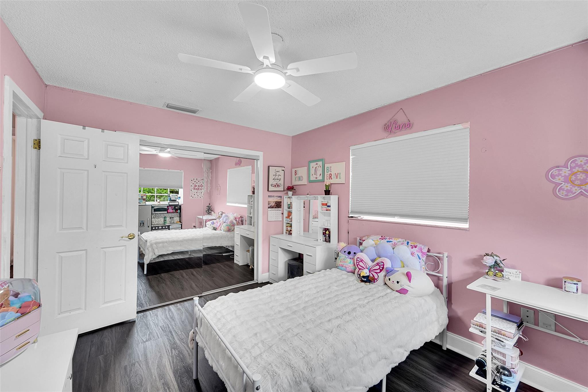 9846 NW 26th Place
