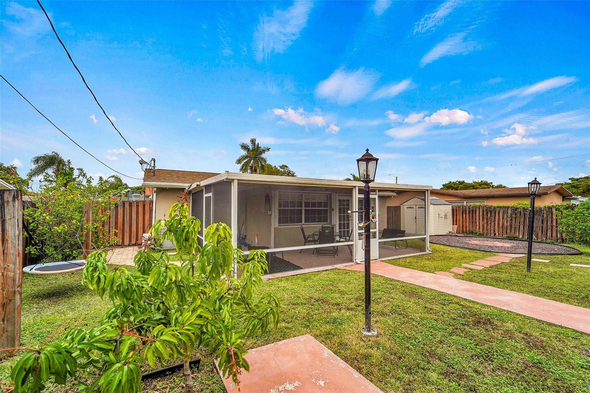9846 NW 26th Place
