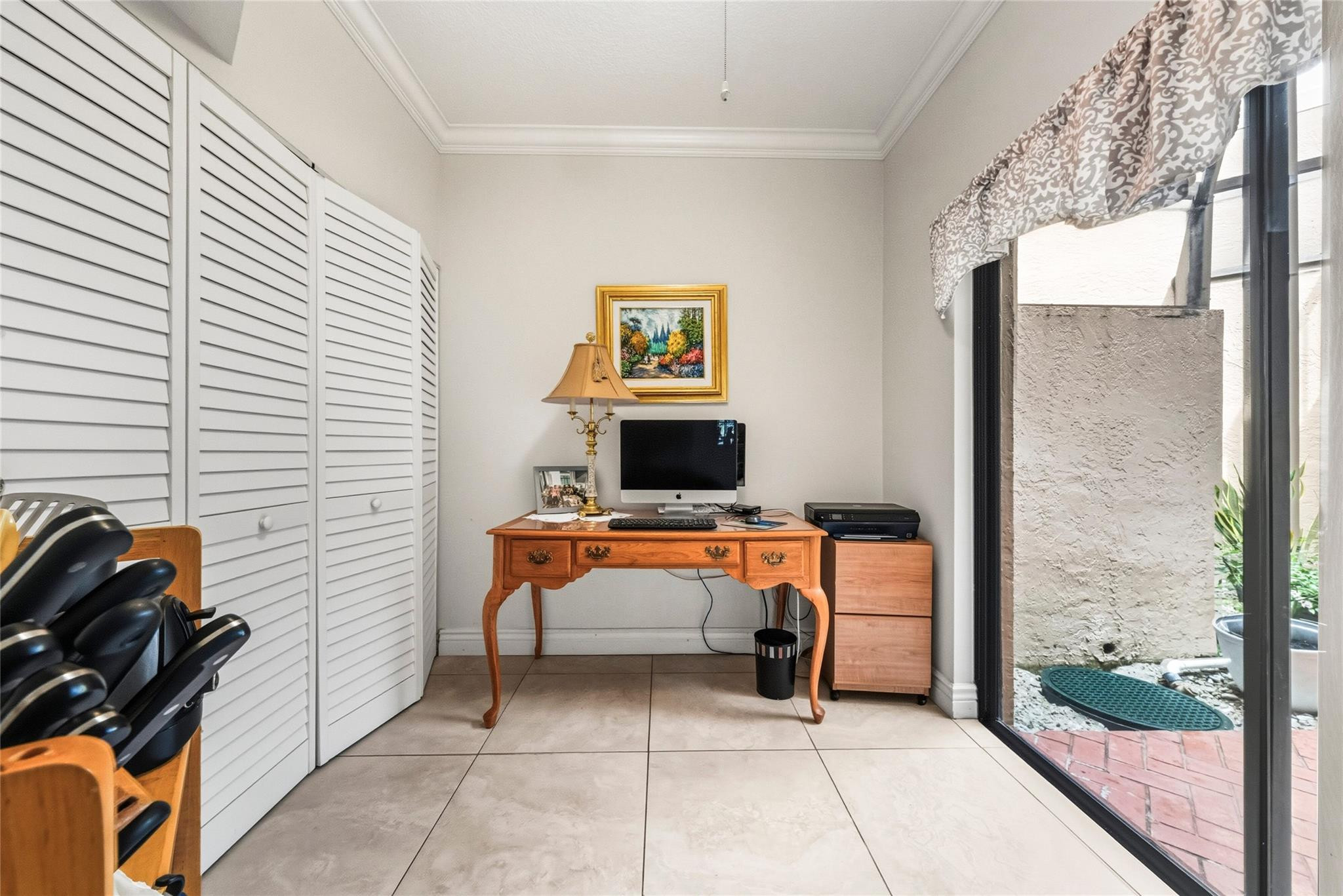 6606 Villa Sonrisa Drive 910