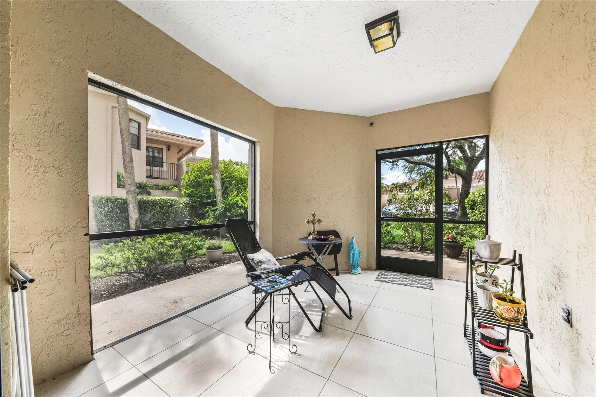6606 Villa Sonrisa Drive 910
