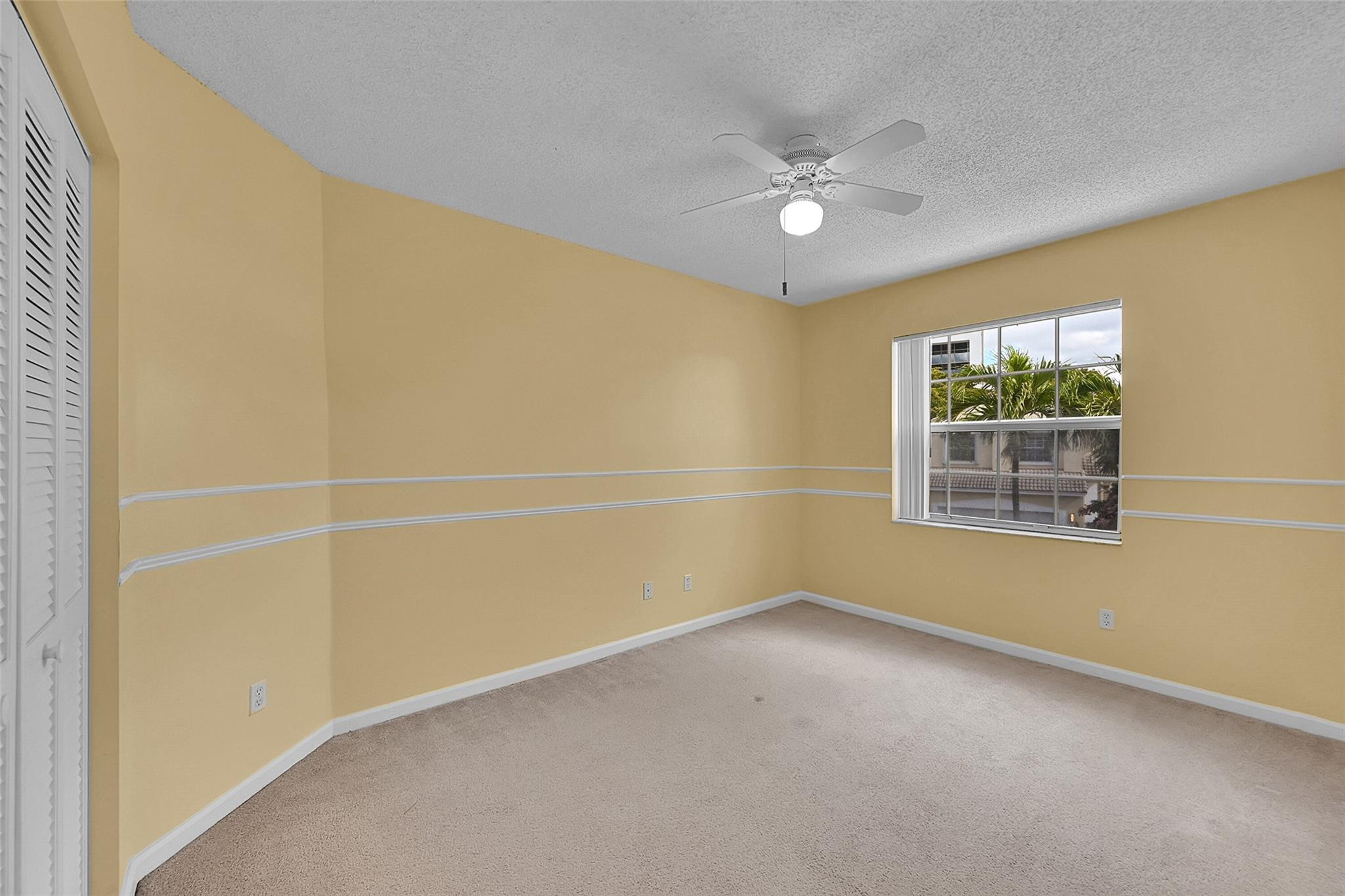 160 NW 97th Terrace