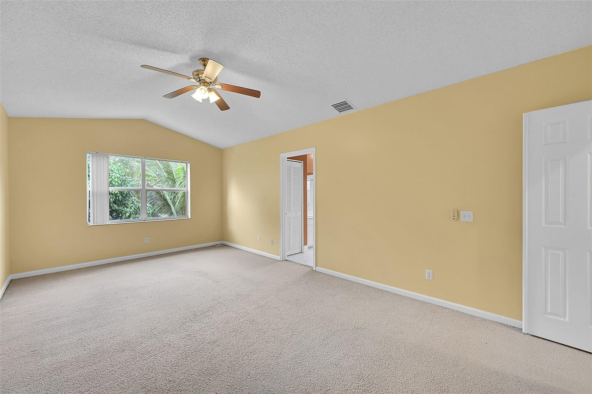 160 NW 97th Terrace