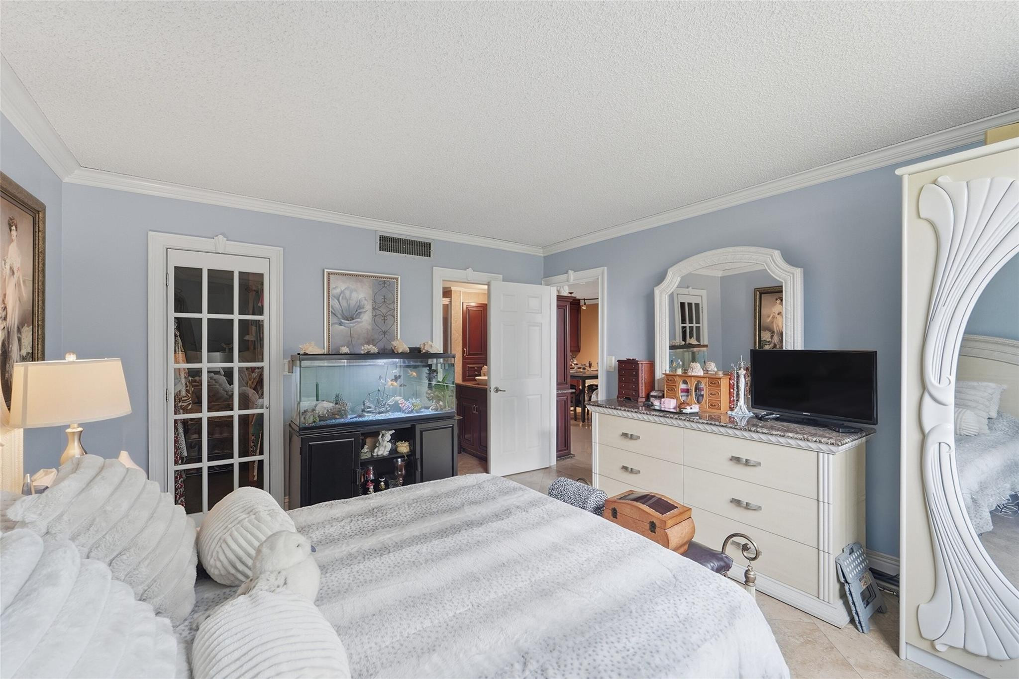 5750 NW 64th Avenue 211