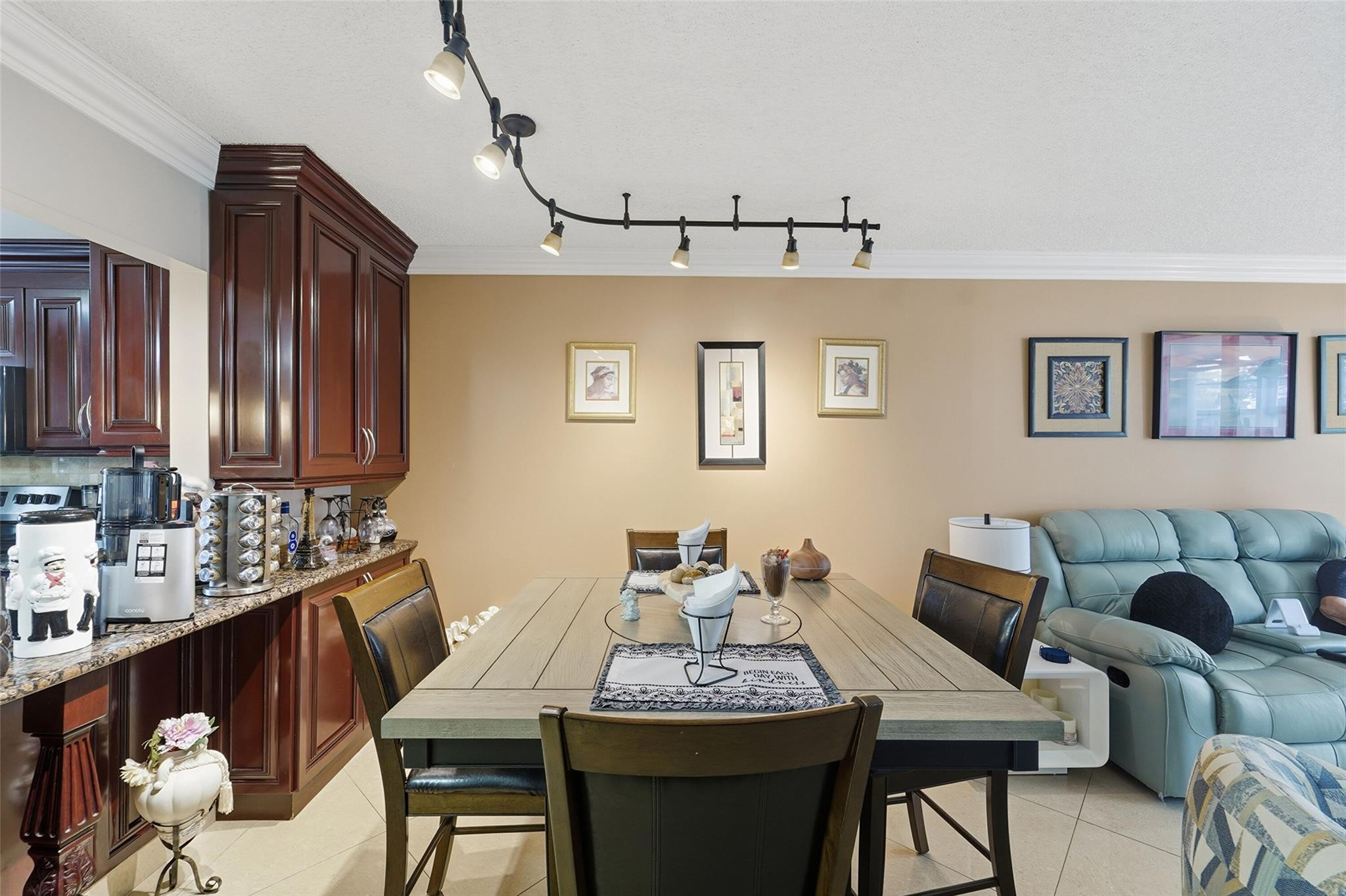 5750 NW 64th Avenue 211