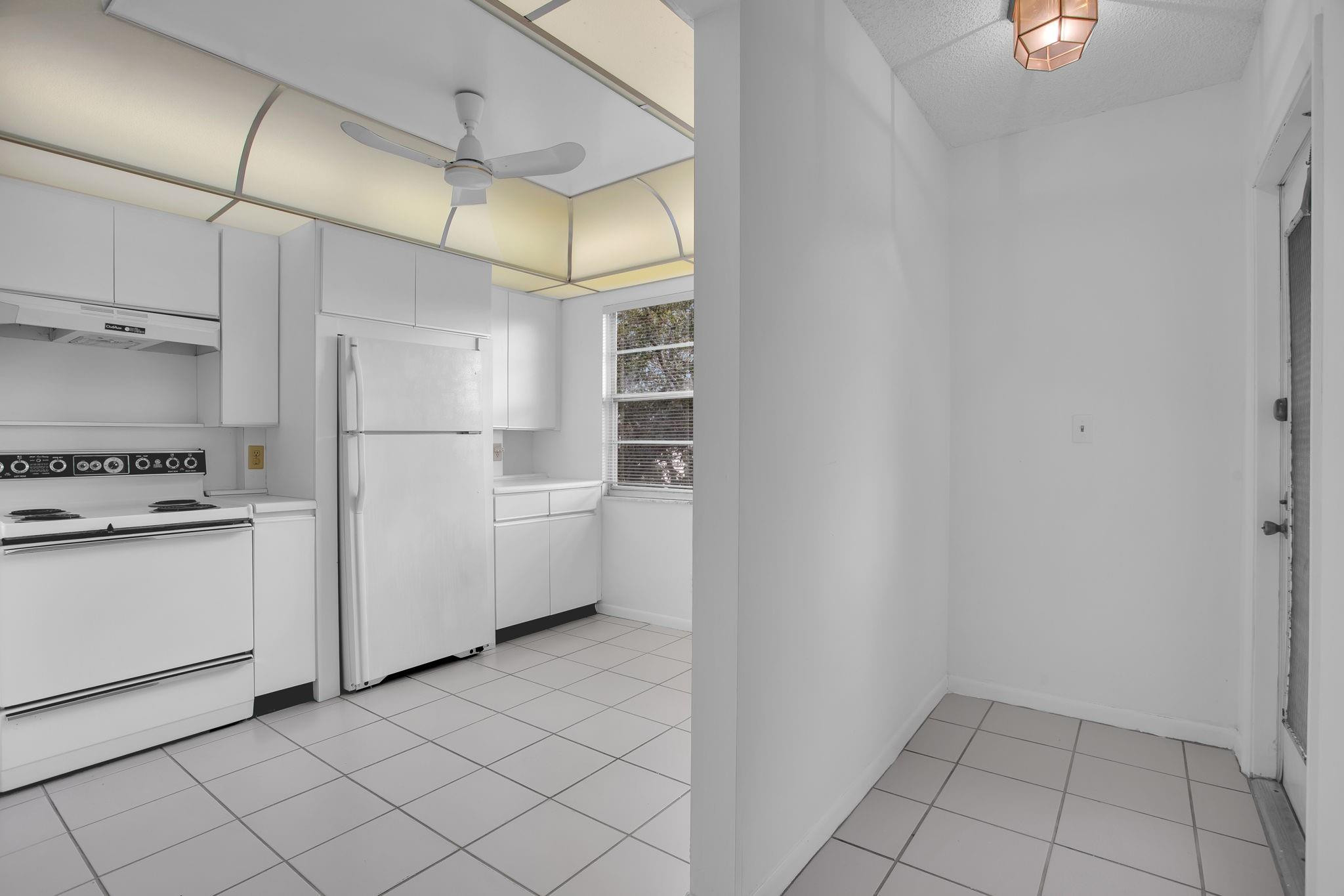 4402 Martinique Court M4