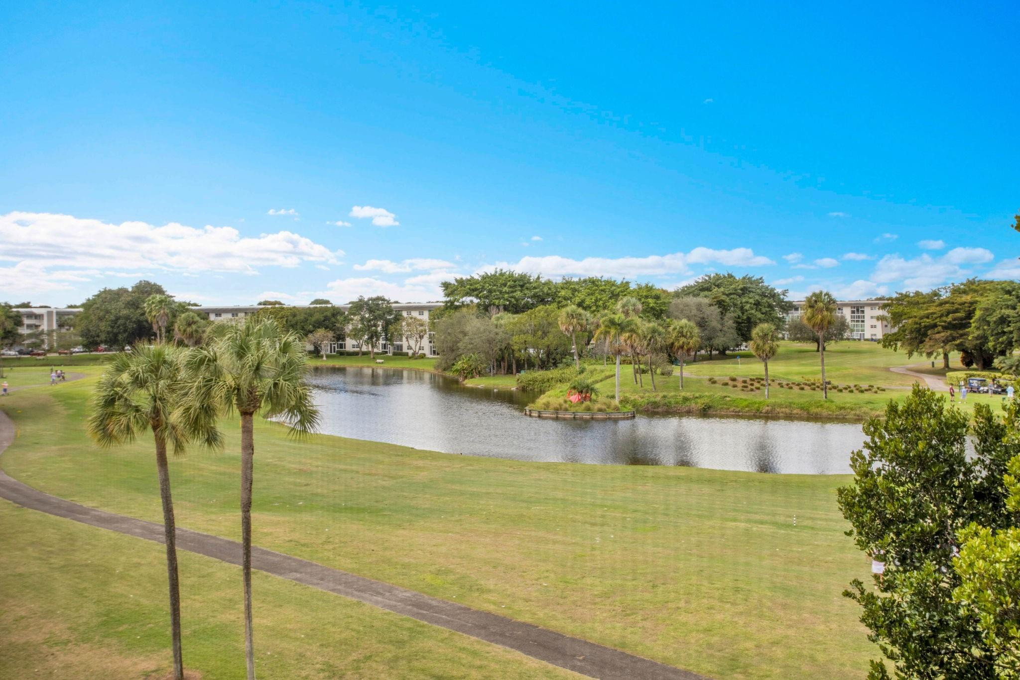 4402 Martinique Court M4