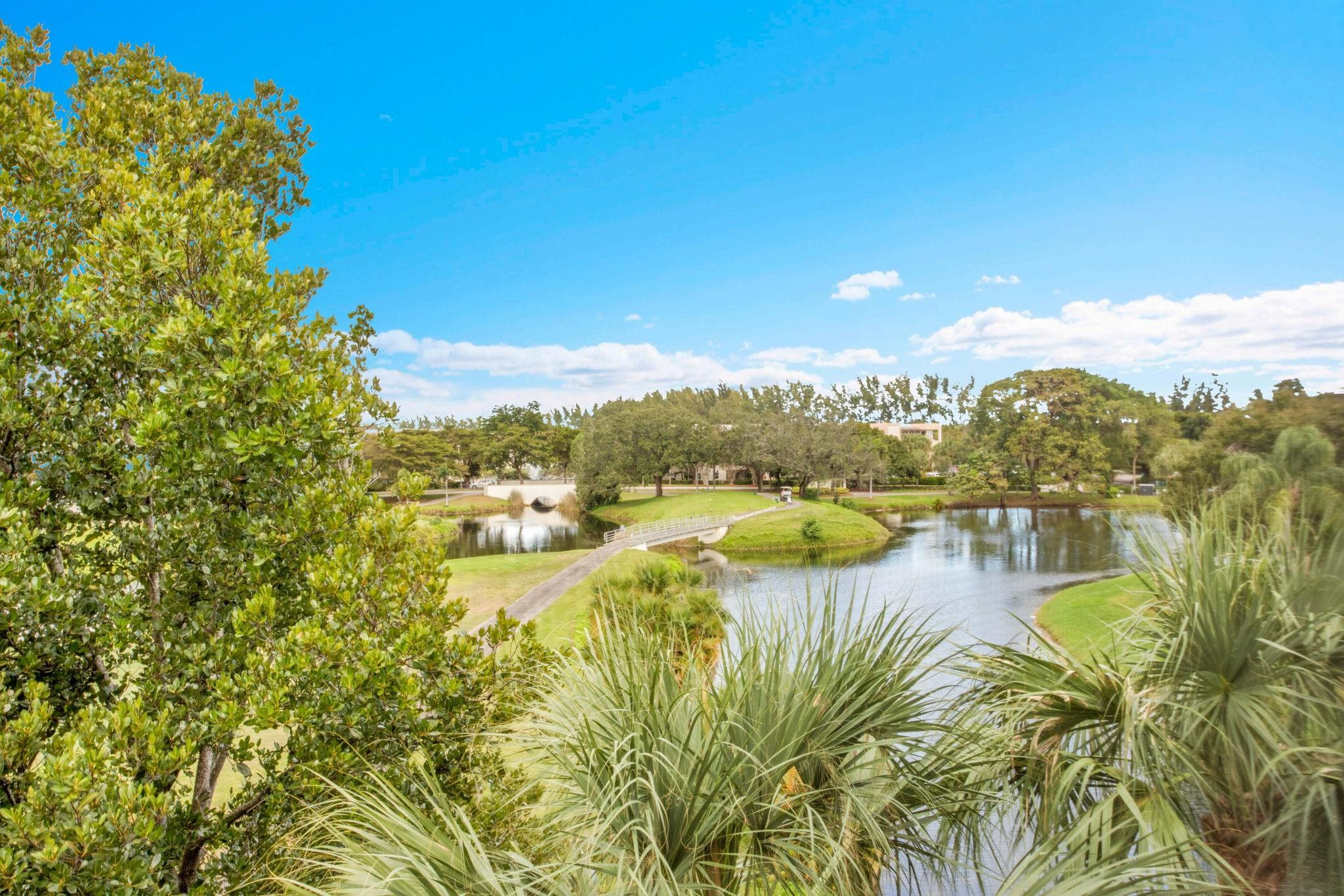 4402 Martinique Court M4