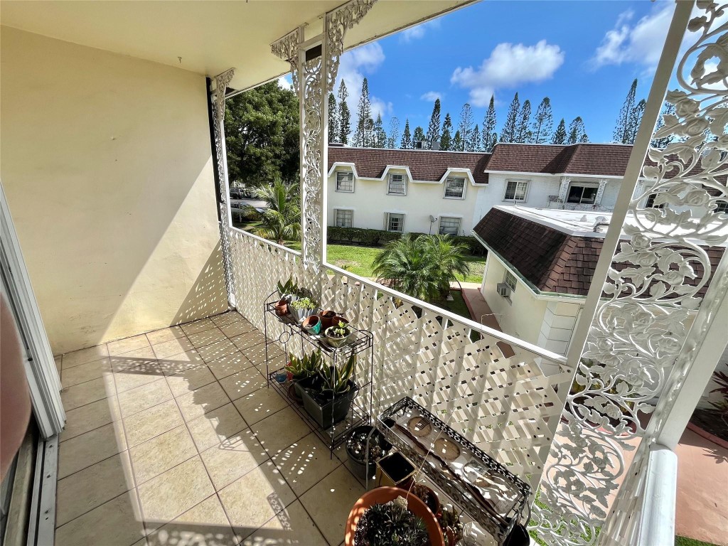 700 SE 2nd Avenue 416