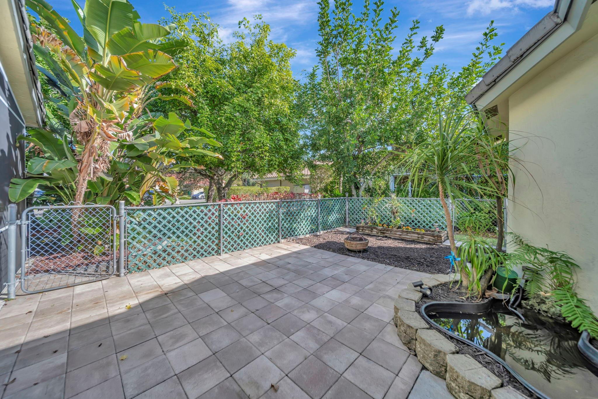 5708 NW 47th Court