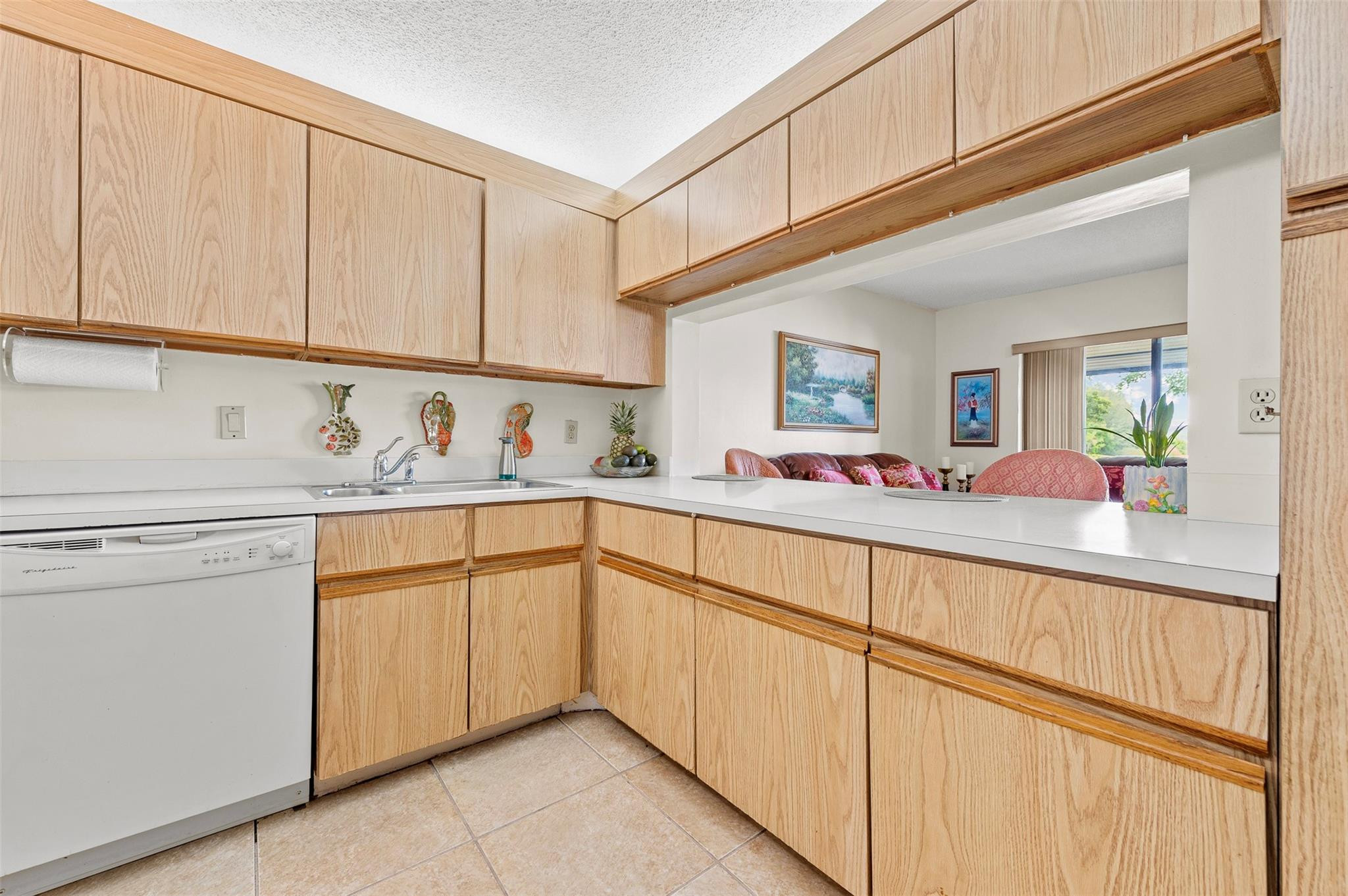 405 Liberty Court 405