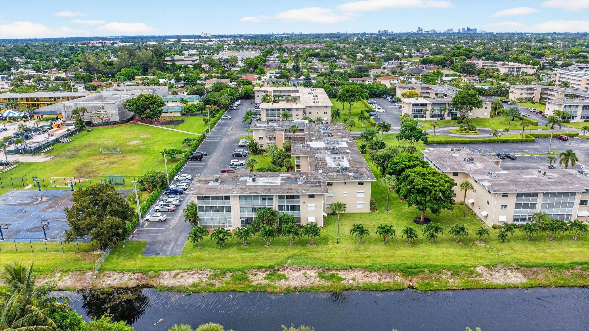 2856 Garden Drive 310