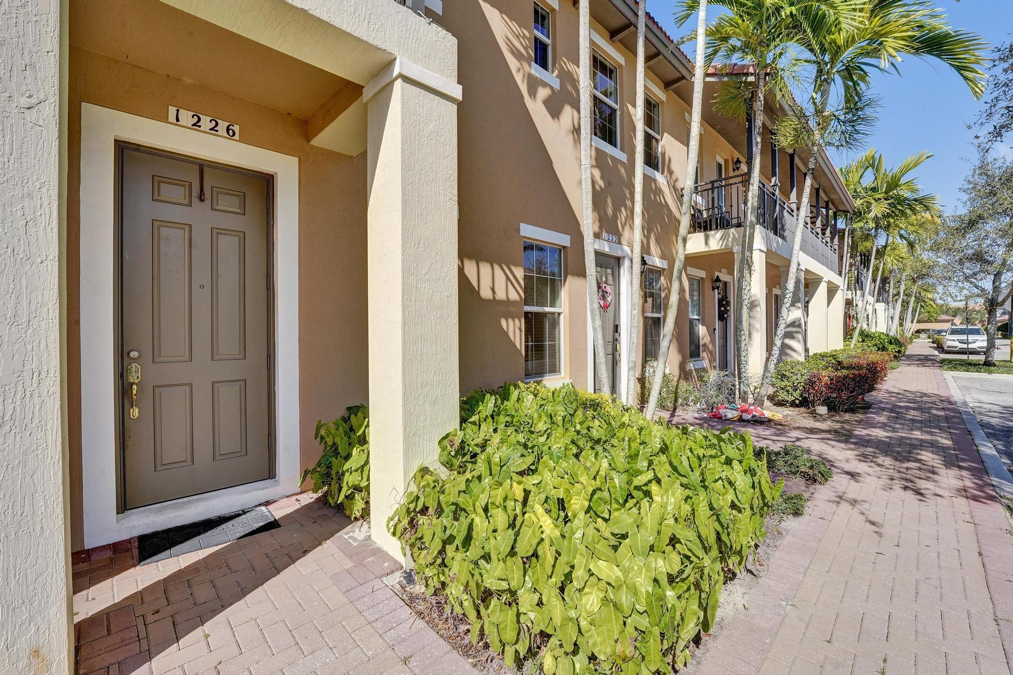 1226 SW 147th Terrace 1226