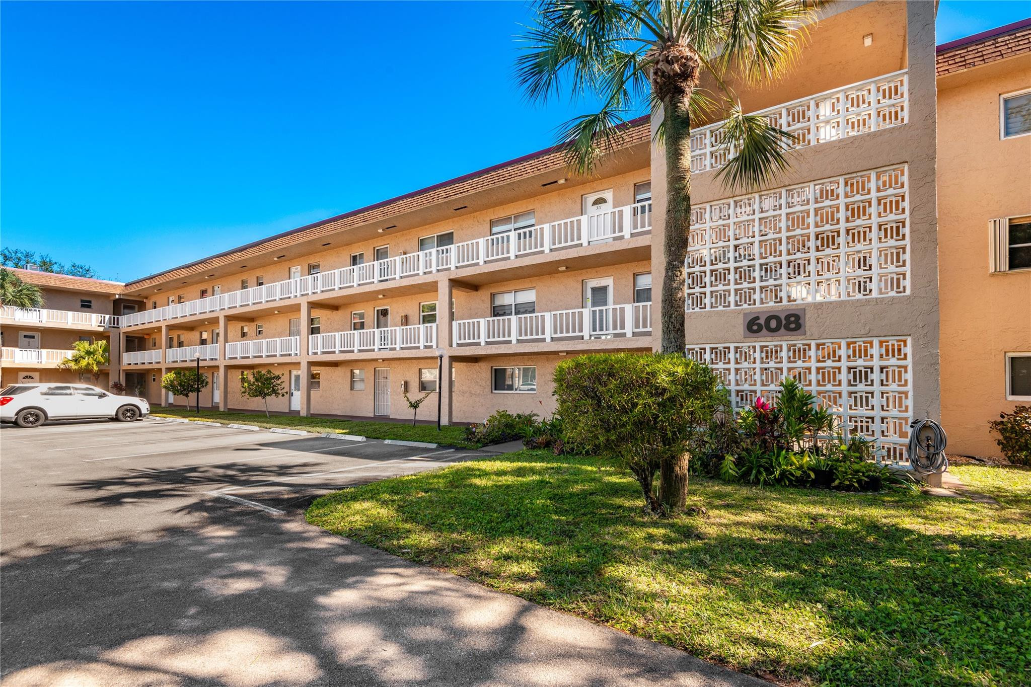 608 SW Natura Boulevard 309