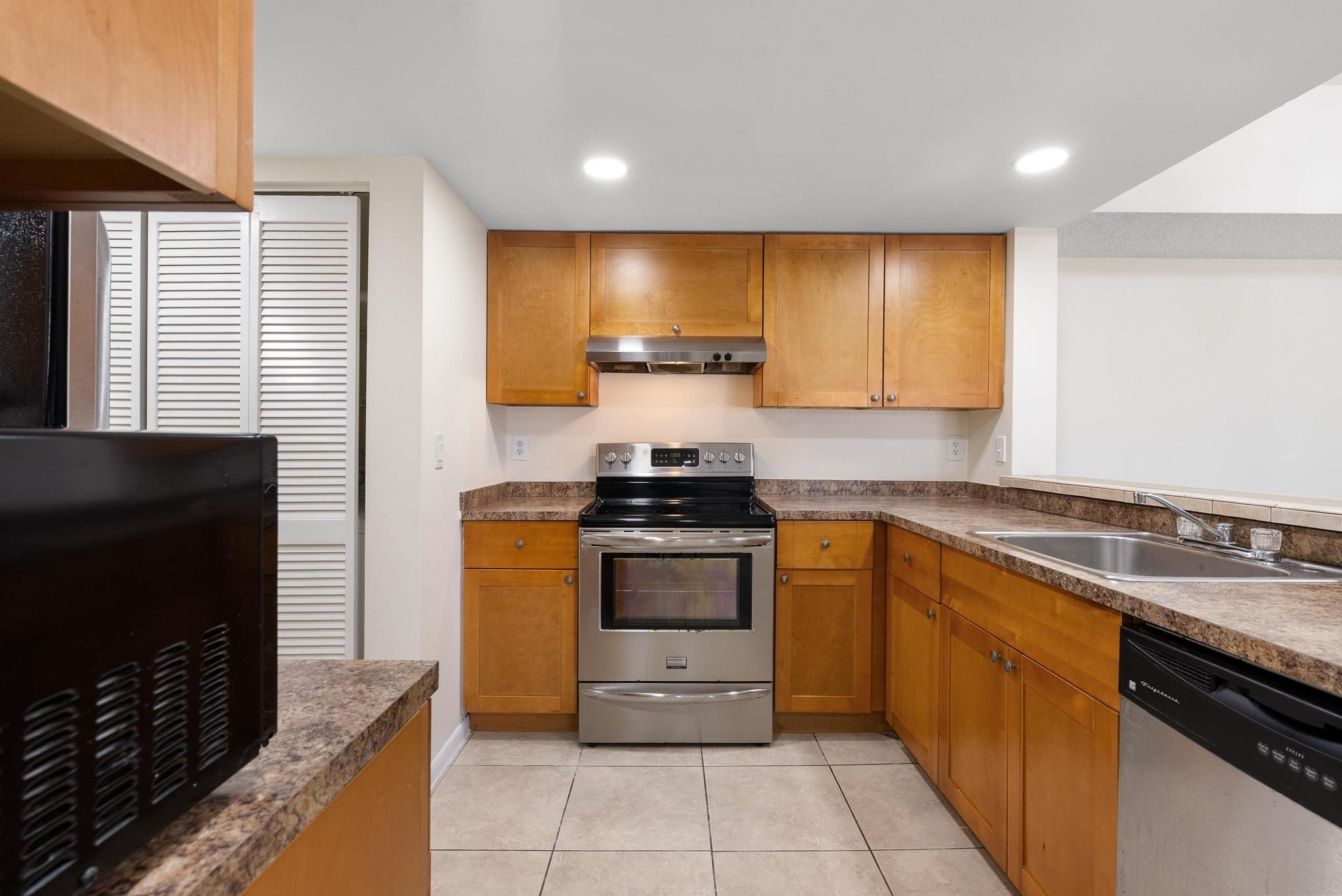 9066 W Atlantic Boulevard 434