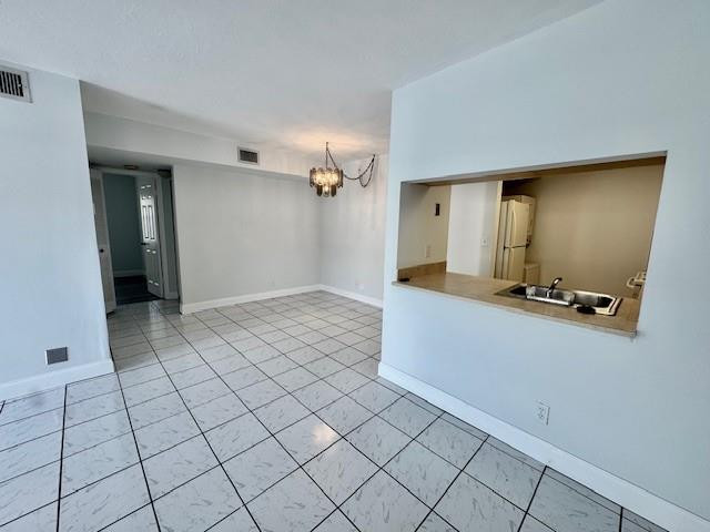 10006 Winding Lake Road 101