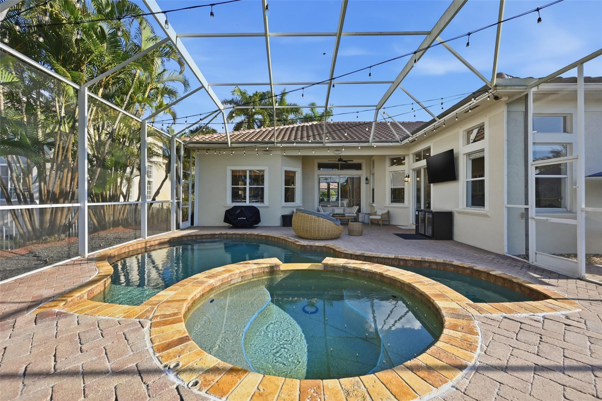 12345 NW 48th Drive