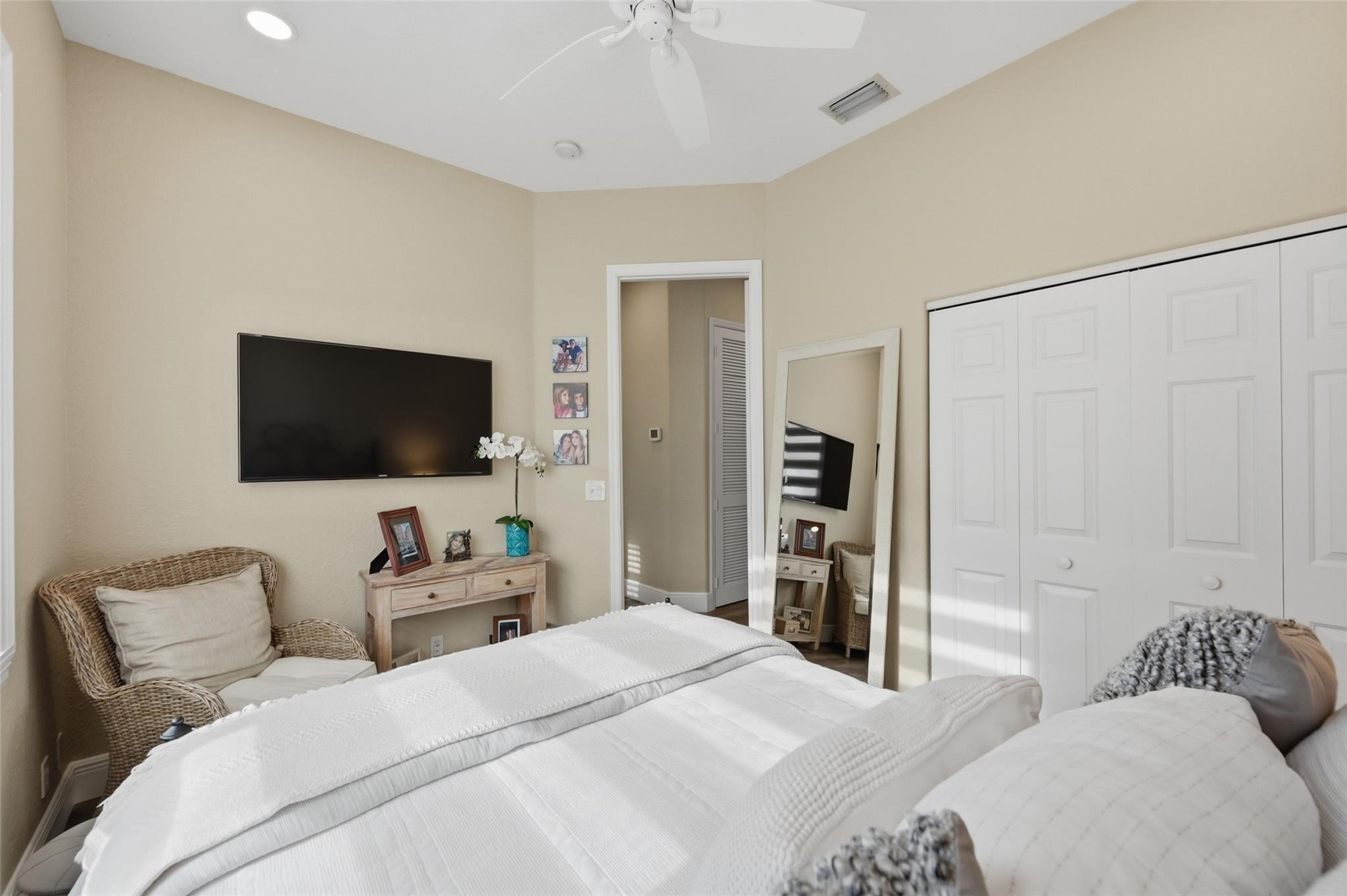 12345 NW 48th Drive