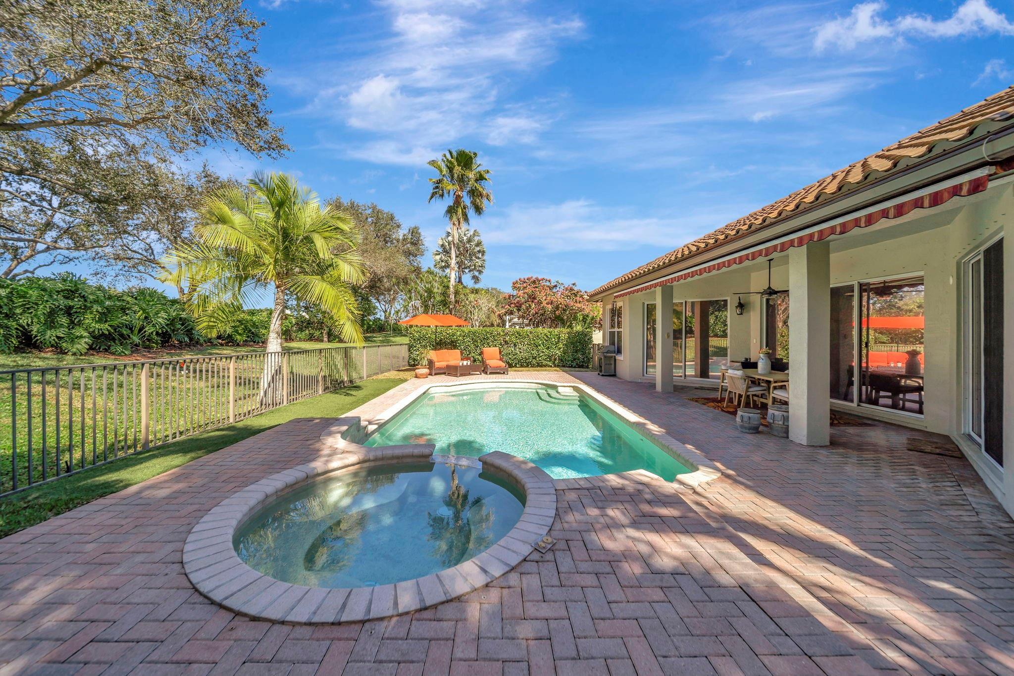 7099 NW 113th Avenue