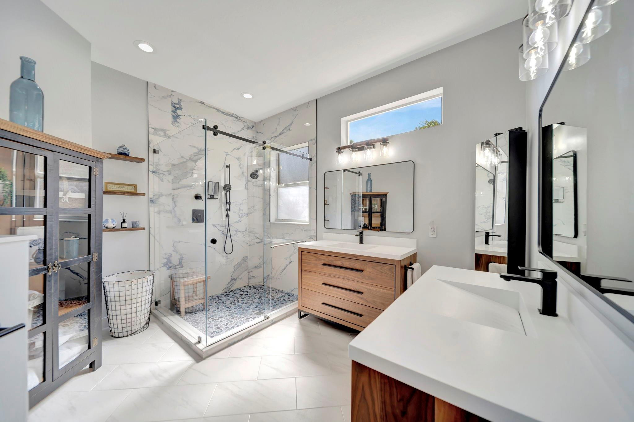 7099 NW 113th Avenue