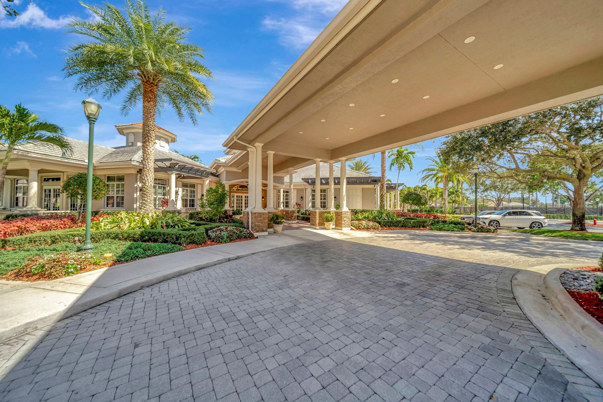 7099 NW 113th Avenue