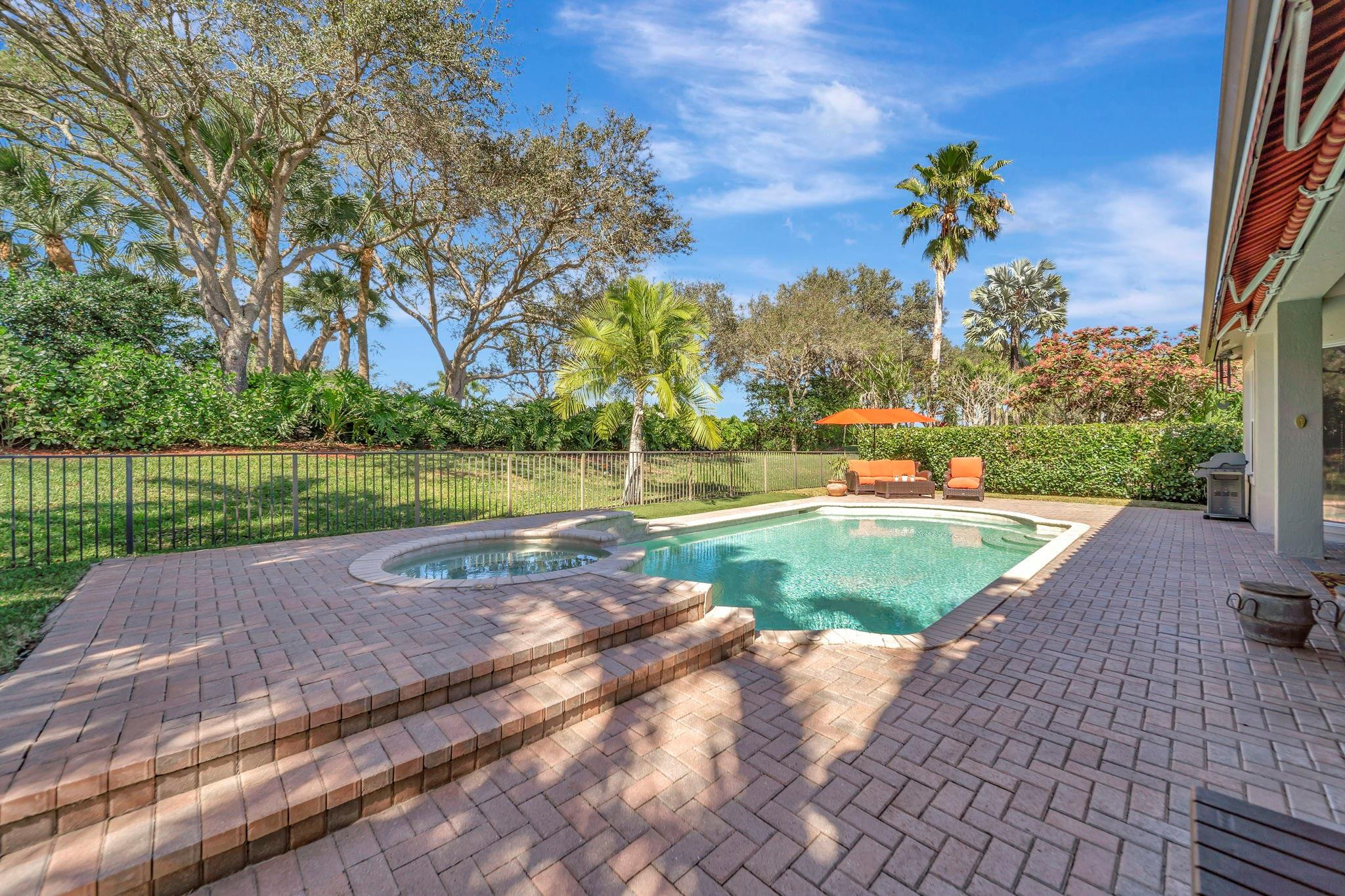 7099 NW 113th Avenue