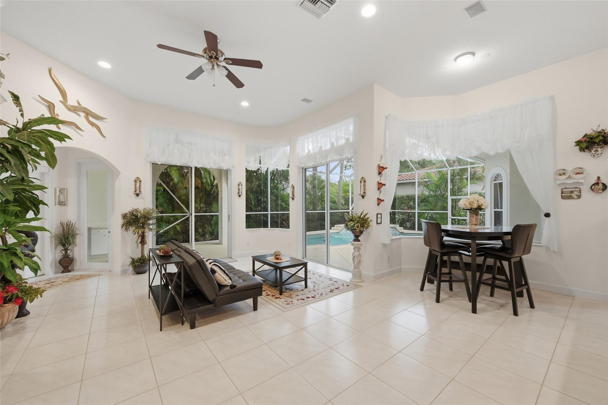 12125 NW 10th Street