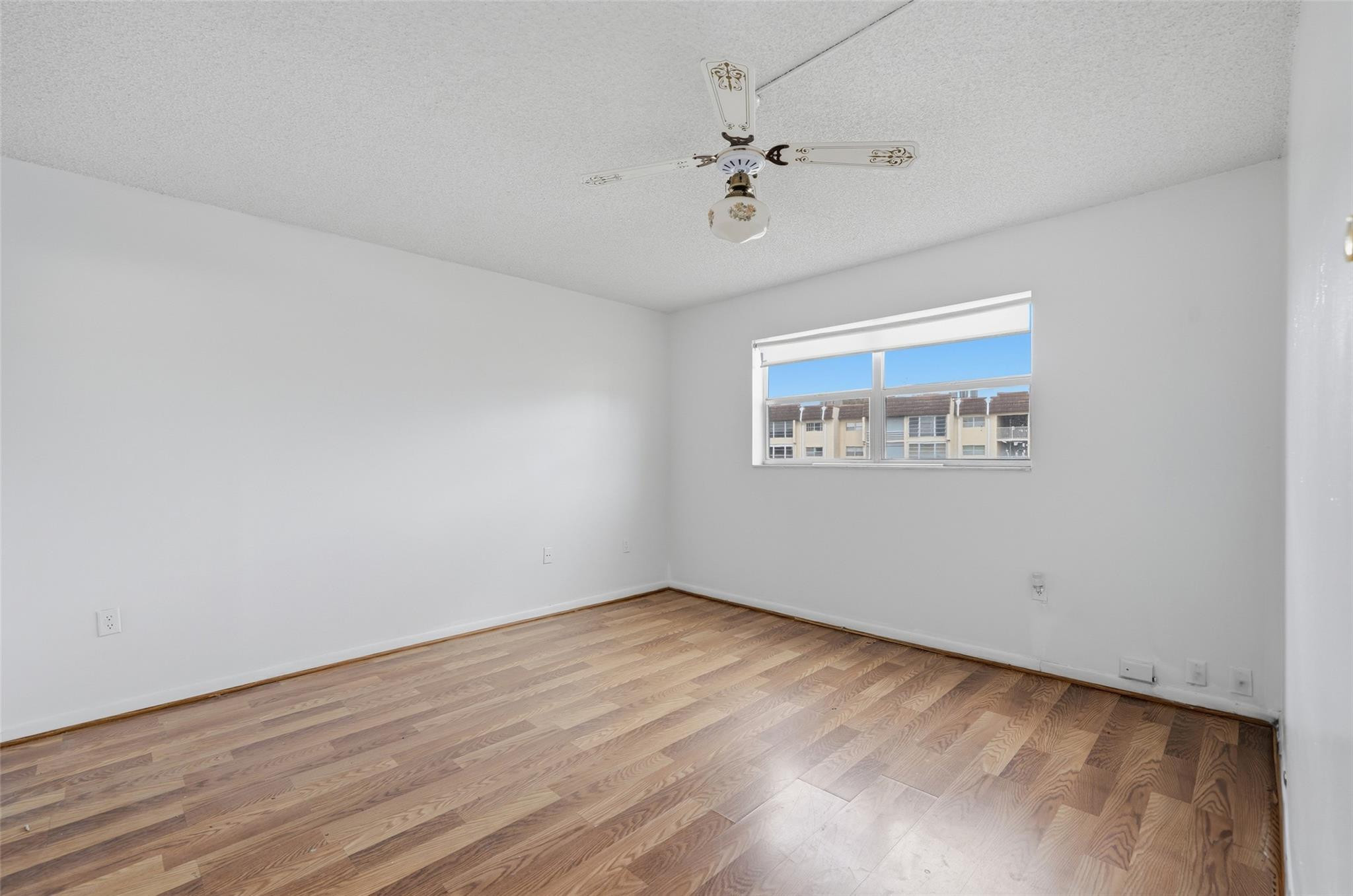 8951 Sunrise Lakes Boulevard Unit: 209