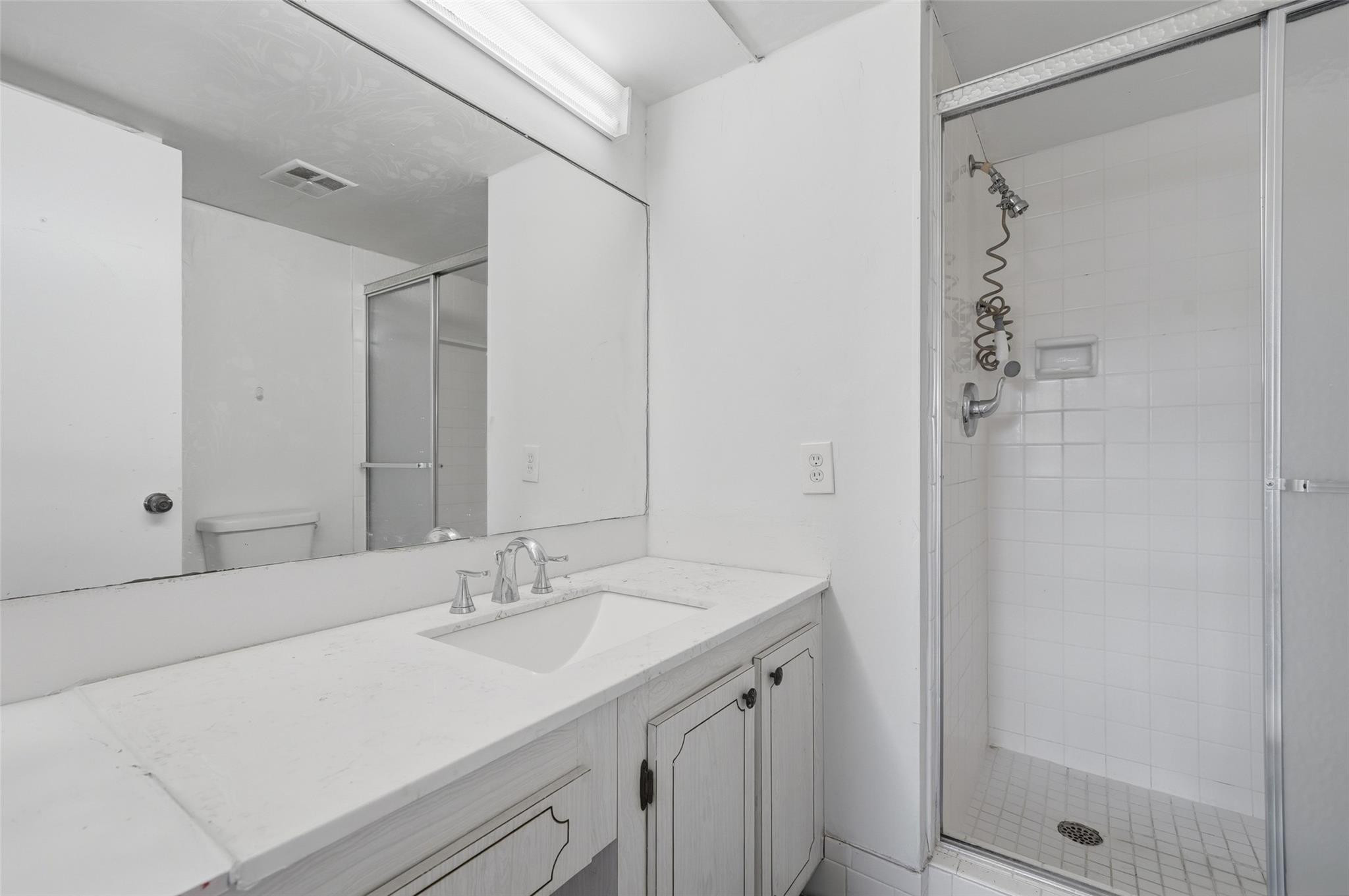8951 Sunrise Lakes Boulevard Unit: 209