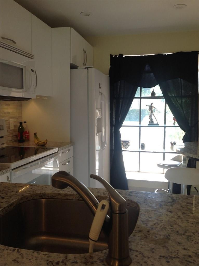 2265 SW 15th Street 165