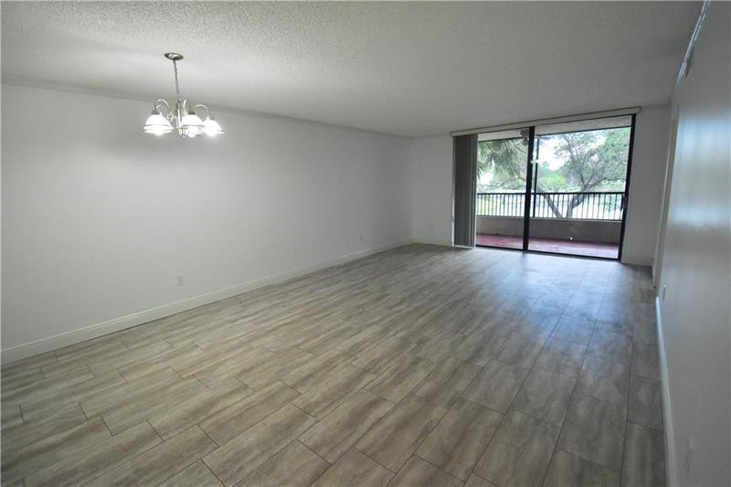 7500 NW 1st Court 207