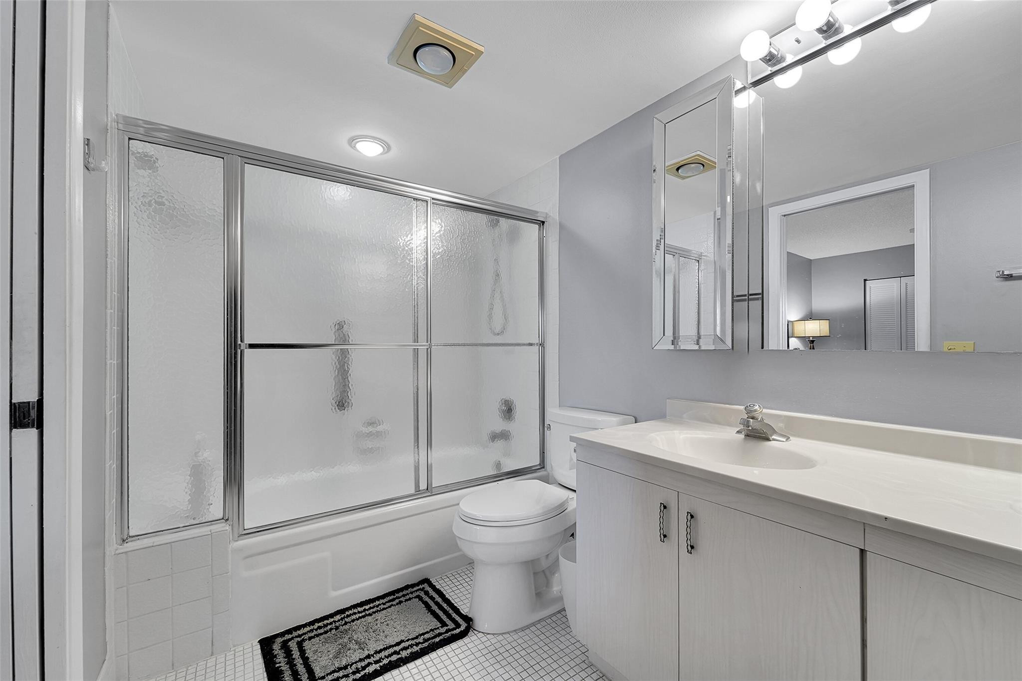 2501 Antigua Terrace D