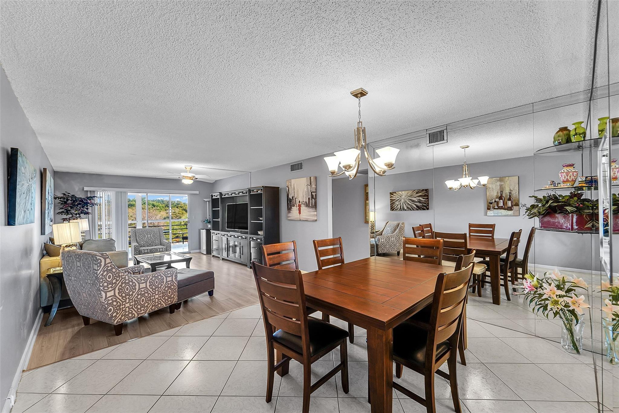 2501 Antigua Terrace D