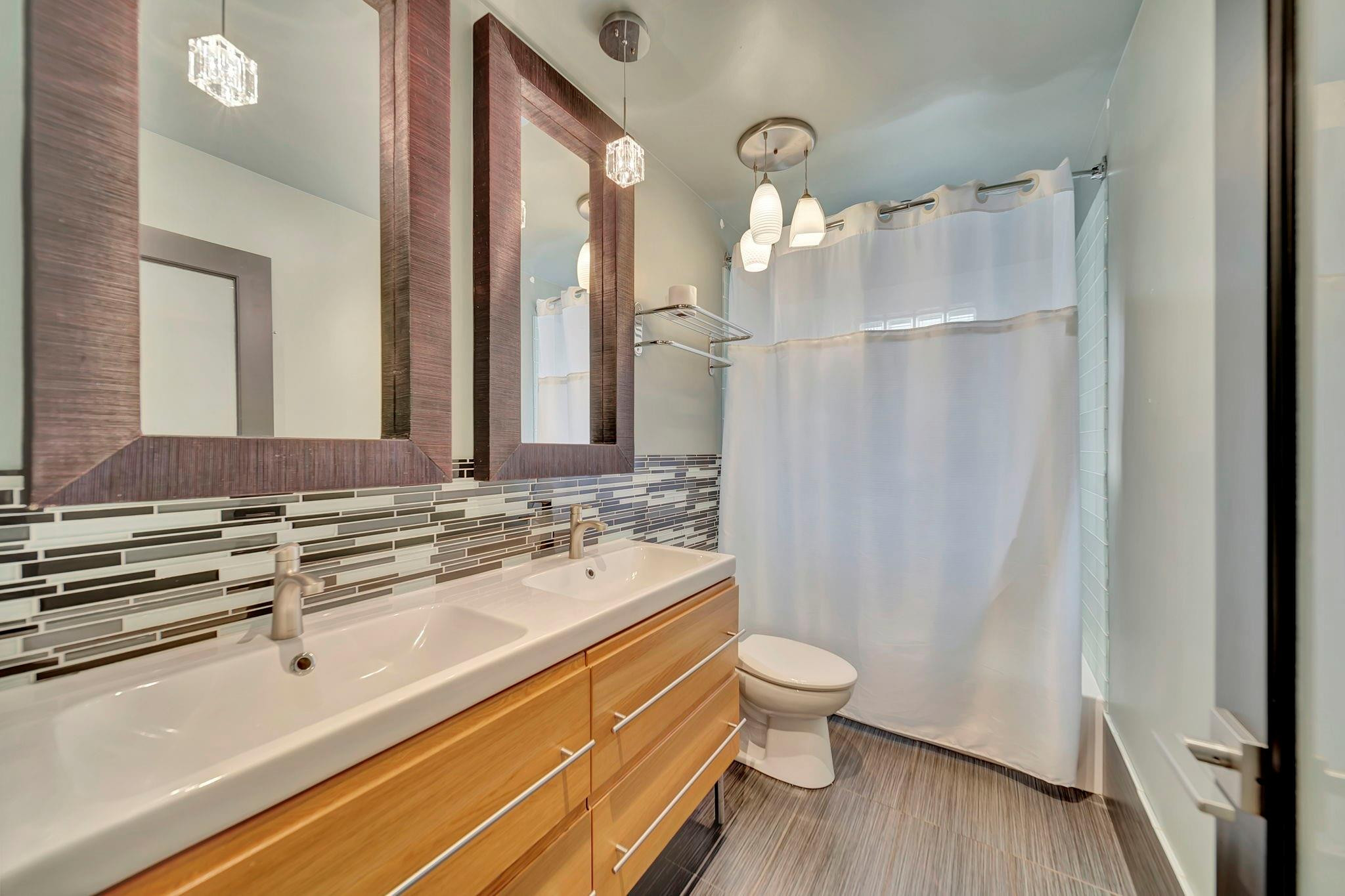 5368 NW 64 Way, Coral Springs
