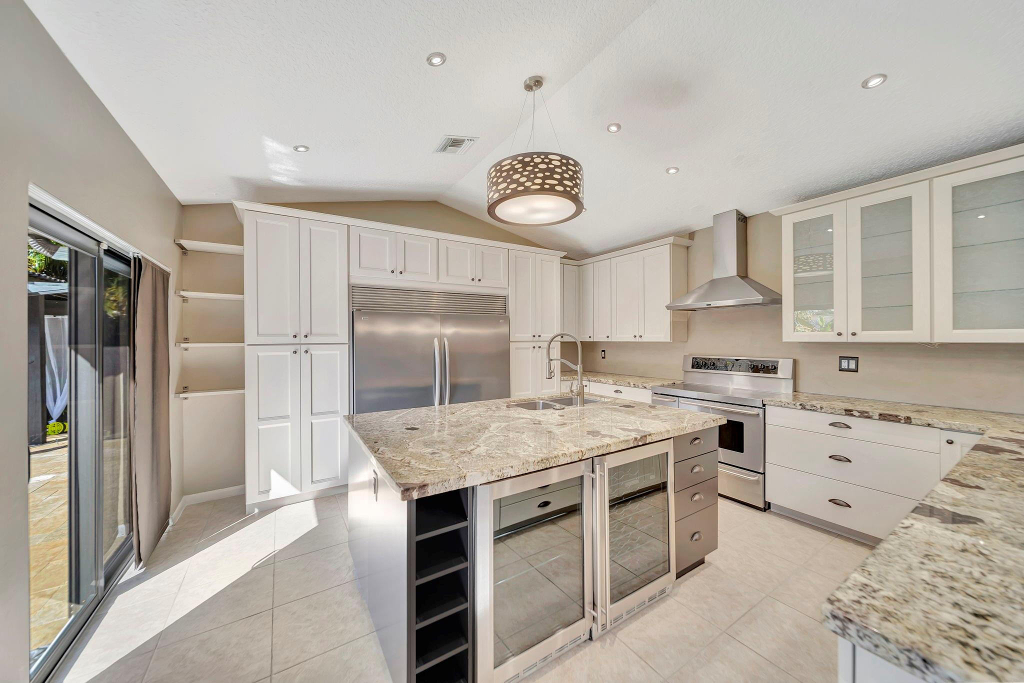 5368 NW 64 Way, Coral Springs
