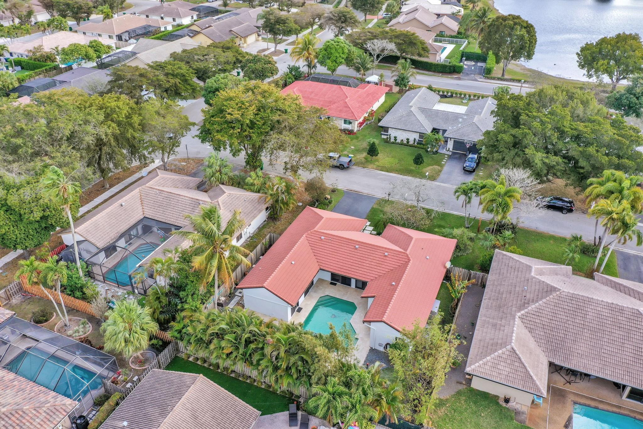 5368 NW 64 Way, Coral Springs