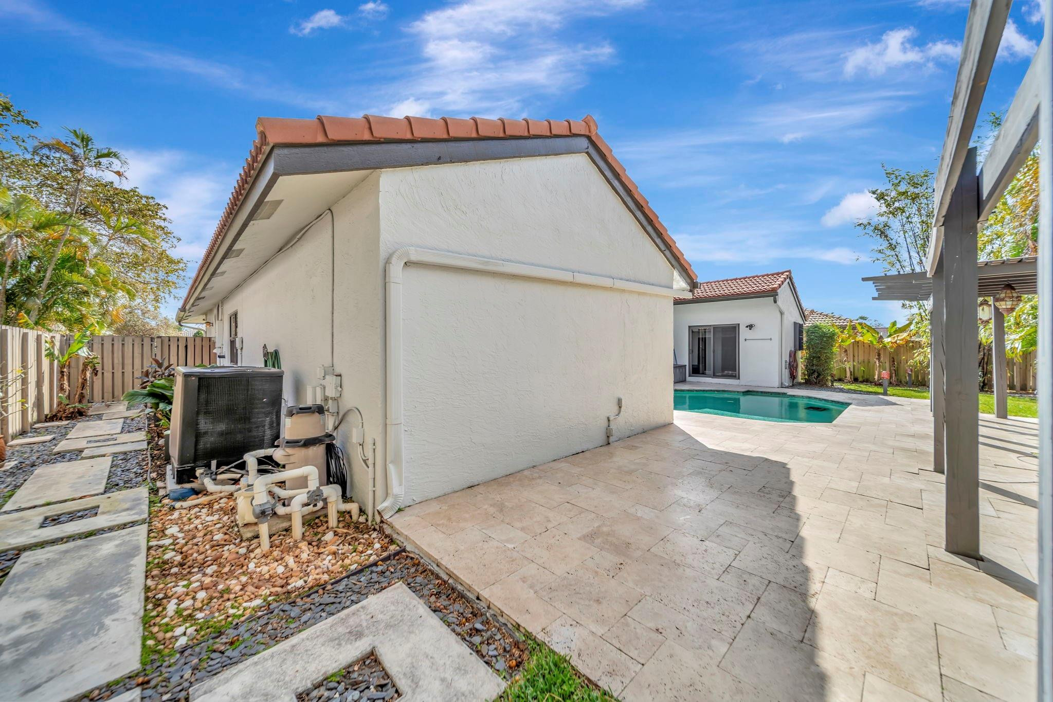 5368 NW 64 Way, Coral Springs
