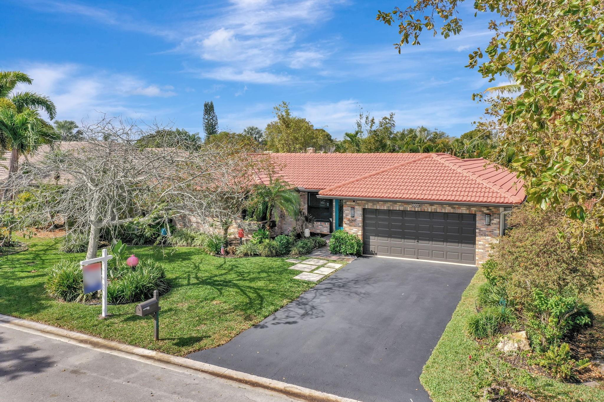 5368 NW 64 Way, Coral Springs