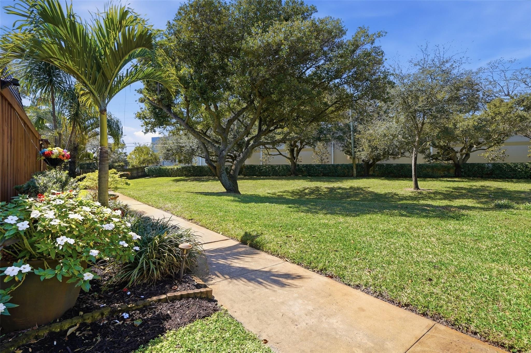 2734 SW 15th Street