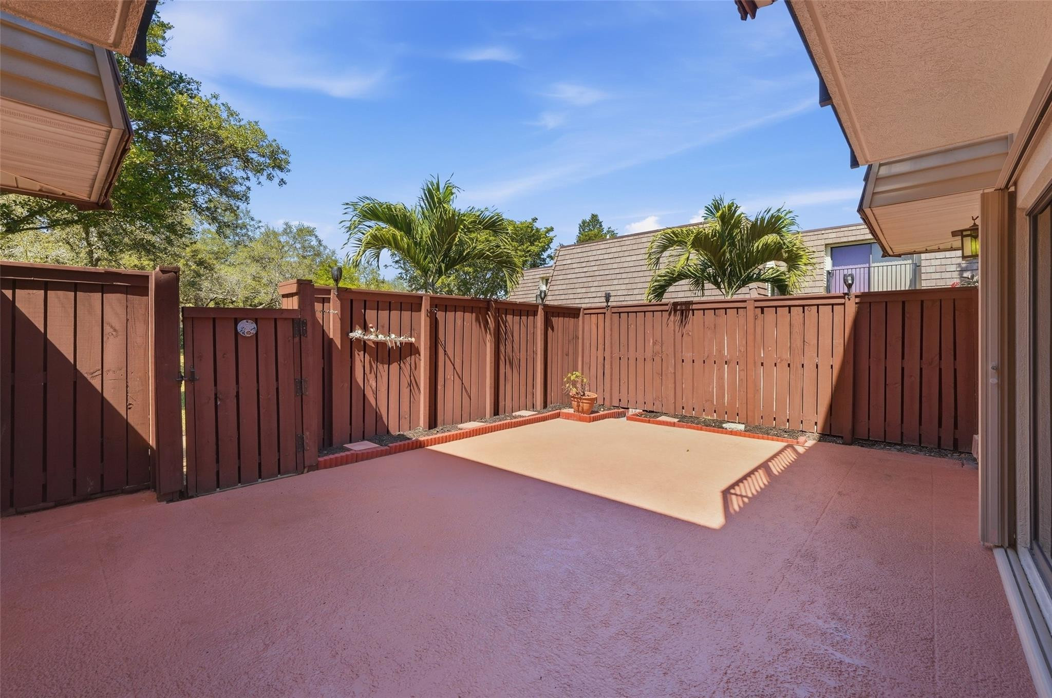 2734 SW 15th Street
