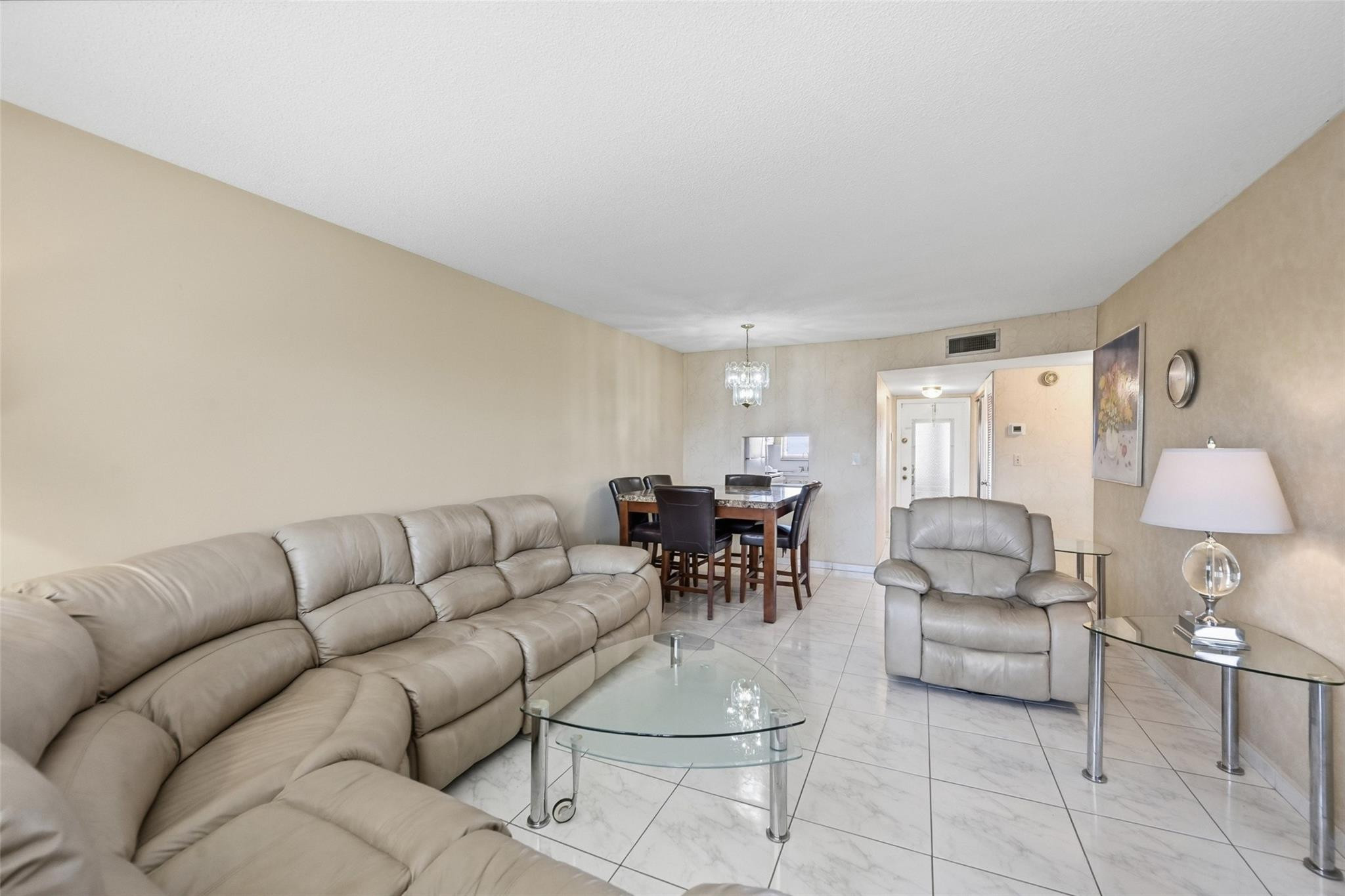 8040 N Sunrise Lakes Drive 303