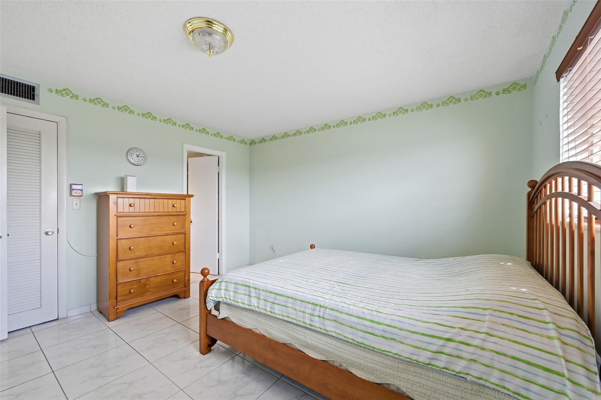 8040 N Sunrise Lakes Drive 303