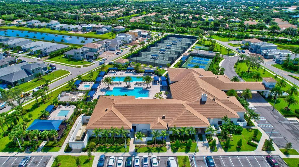7724 Monarch Court