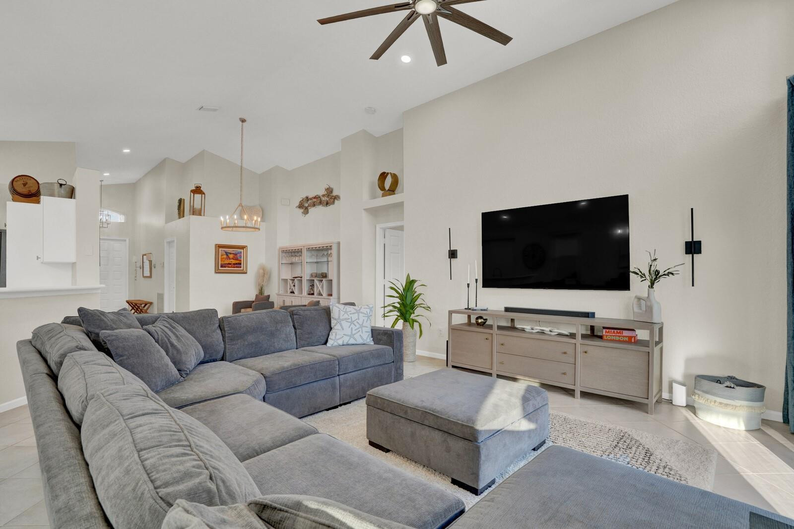 7724 Monarch Court
